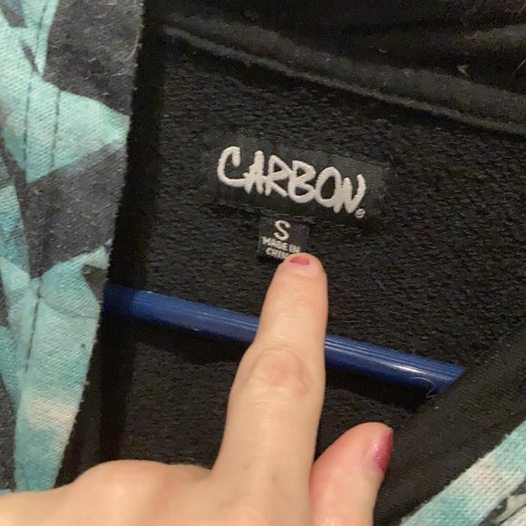 Carbon Brand Hooded Sleeveless Vest! - Picture 2 of 5